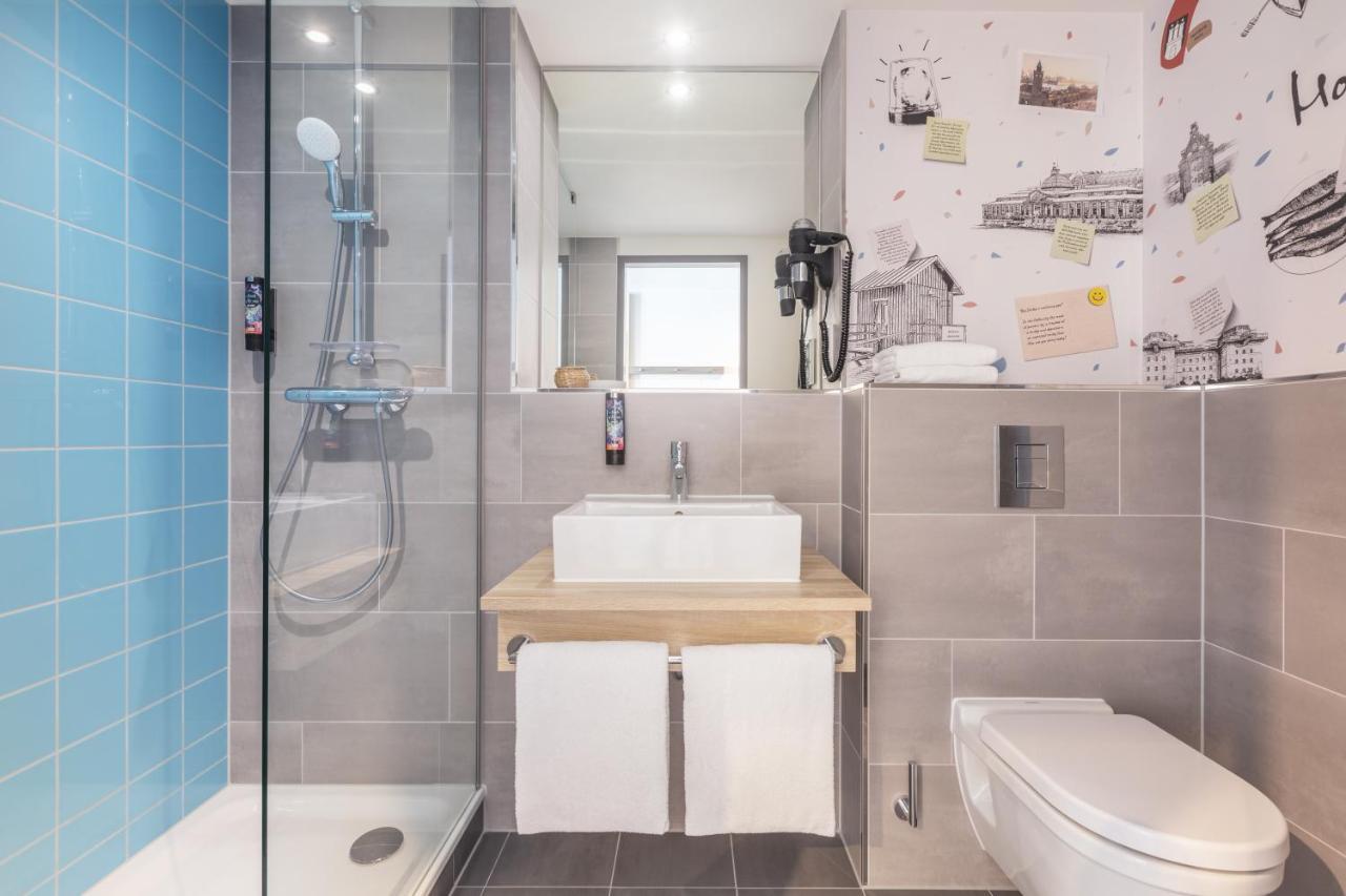 Standard Queen Room,1246216894:JPEG